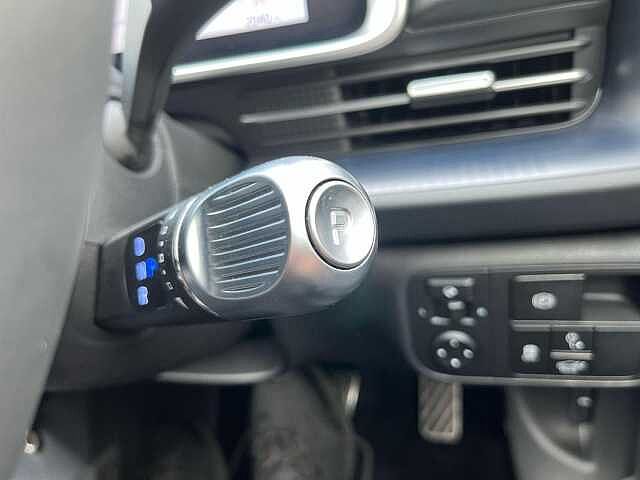 Hyundai IONIQ 6 77.4kWh First Edition Auto AWD 4dr Gold