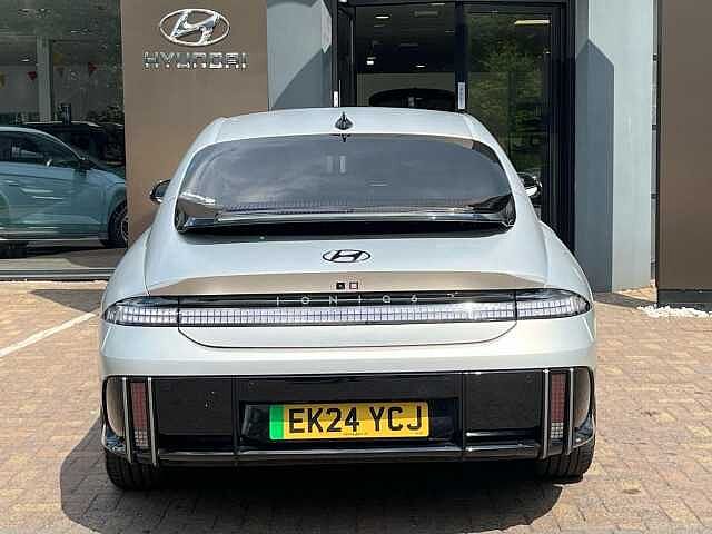 Hyundai IONIQ 6 77.4kWh First Edition Auto AWD 4dr Gold