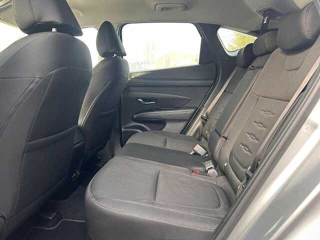 Hyundai TUCSON 1.6 T-GDi Advance Auto Euro 6 (s/s) 5dr Silver