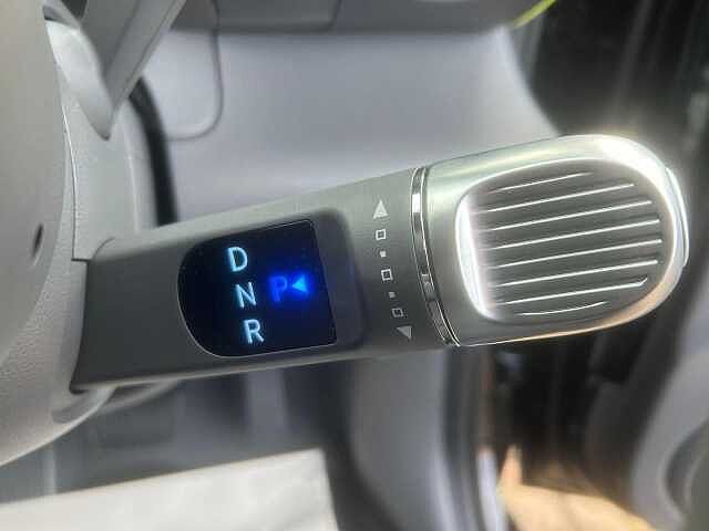 Hyundai INSTER Long Range 49kWh Cross Auto 5dr Abyss Black