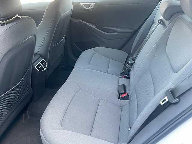 Hyundai IONIQ 38.3kWh Premium Auto 5dr