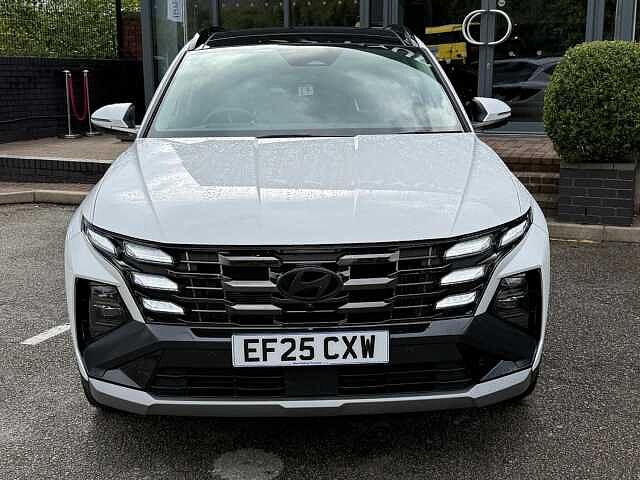 Hyundai TUCSON 1.6 T-GDi 13.8kWh Ultimate Auto Euro 6 (s/s) 5dr White