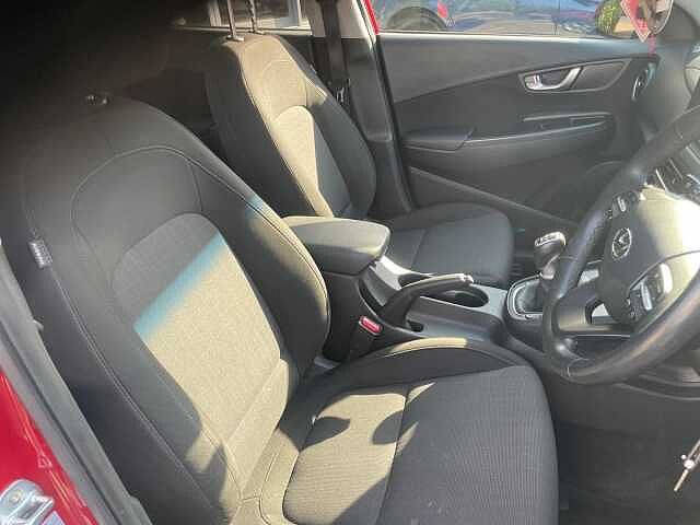 Hyundai KONA 1.0 T-GDi MHEV SE Connect Euro 6 (s/s) 5dr Red