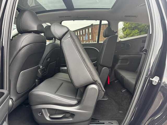 Hyundai IONIQ 9 110kWh Ultimate SUV 5dr Electric Auto AWD (19in Alloys) (307 ps)