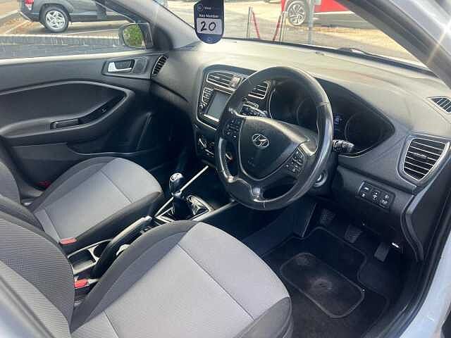 Hyundai i20 1.2 Play Euro 6 (s/s) 5dr