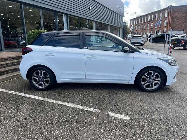 Hyundai i20 1.2 Play Euro 6 (s/s) 5dr