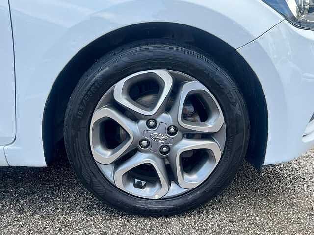 Hyundai i20 1.2 Play Euro 6 (s/s) 5dr
