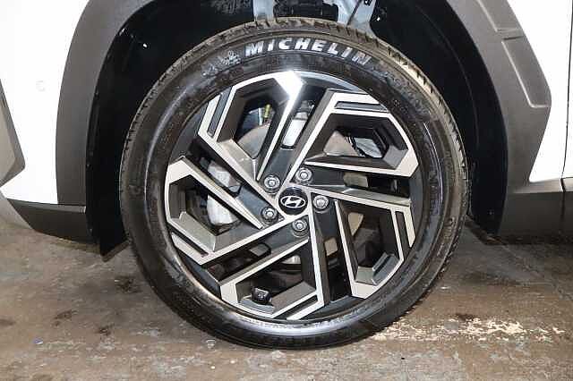 Hyundai TUCSON 1.6 T-GDi MHEV Ultimate DCT Euro 6 (s/s) 5dr White