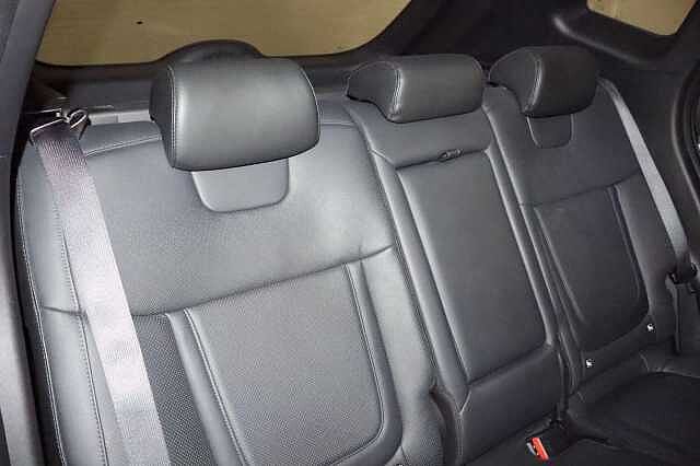 Hyundai TUCSON 1.6 T-GDi Ultimate Euro 6 (s/s) 5dr Black