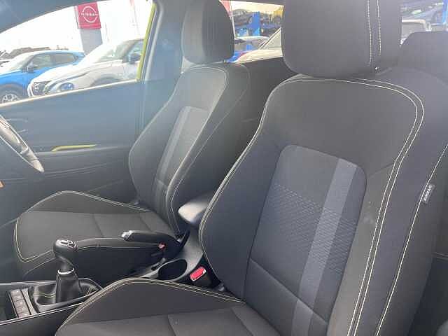 Hyundai I20 1.0 T-GDi Premium Euro 6 (s/s) 5dr Yellow