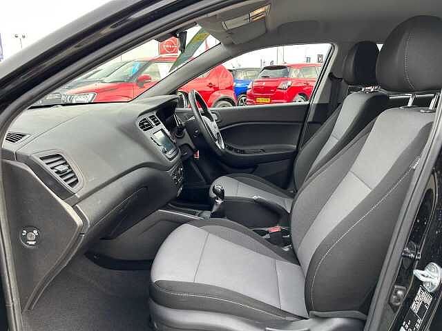 Hyundai i20 1.2 SE Launch Edition Euro 6 (s/s) 5dr