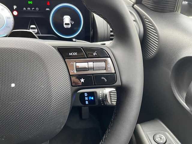 Hyundai INSTER Long Range 49kWh 02 Auto 5dr Black