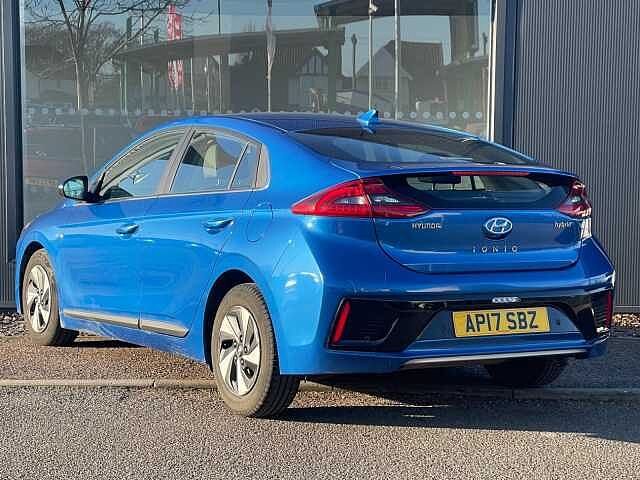 Approved Used Hyundai IONIQ Hybrid For Sale | Hyundai UK