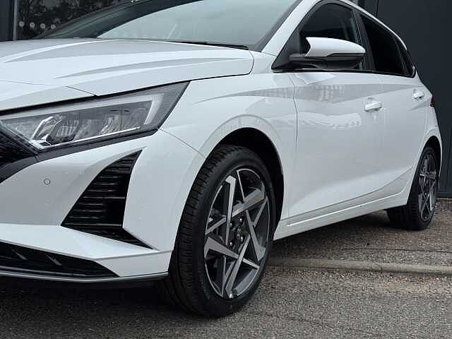 Hyundai I20 1.0T GDi Premium 5dr DCT Atlas White