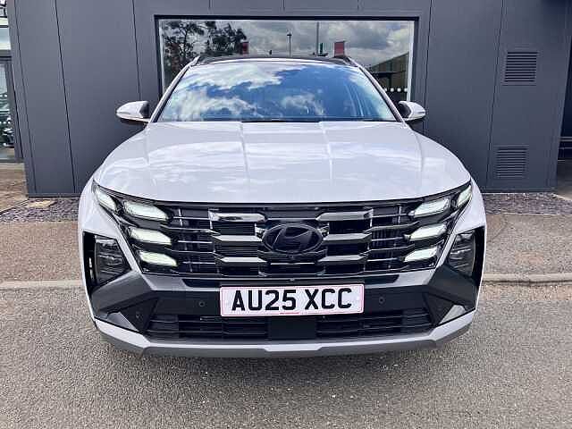 Hyundai TUCSON 1.6T Hybrid Ultimate 5dr Auto Serenity White