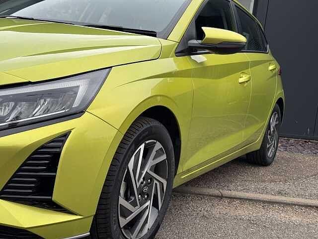 Hyundai I20 1.0T GDi Advance 5dr Lucid Lime