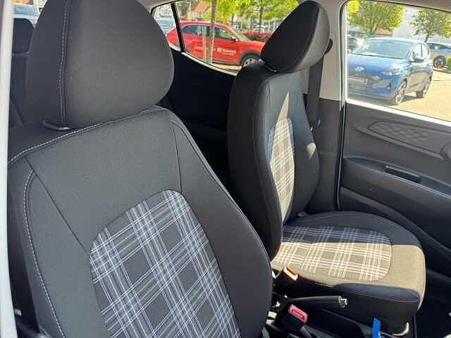 Hyundai I10 1.0 [63] Premium 5dr [Nav] Atlas White