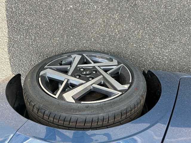 Hyundai I20 1.0T GDi Premium 5dr DCT Vibrant Blue