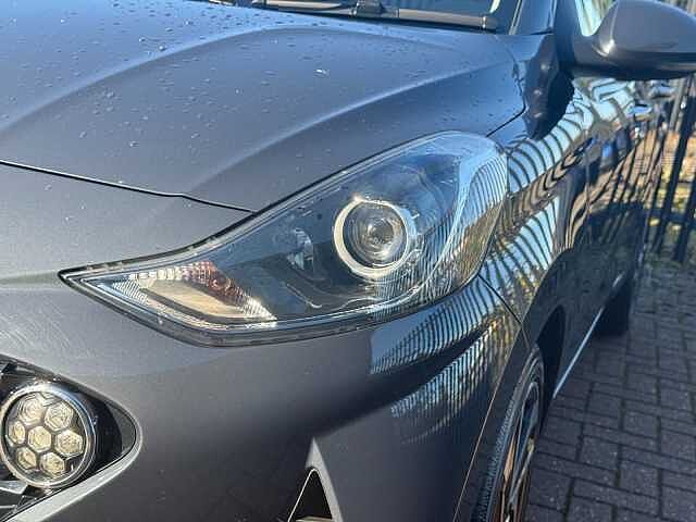 Hyundai I10 1.0 MPi Premium 5dr Auto Grey
