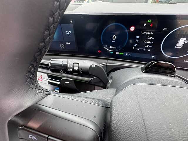 Hyundai SANTA FE 1.6 TGDi Hybrid Calligraphy 5dr 4WD Auto Olive Green