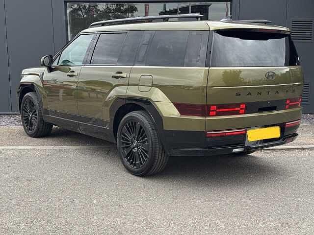 Hyundai SANTA FE 1.6 TGDi Hybrid Calligraphy 5dr 4WD Auto Olive Green