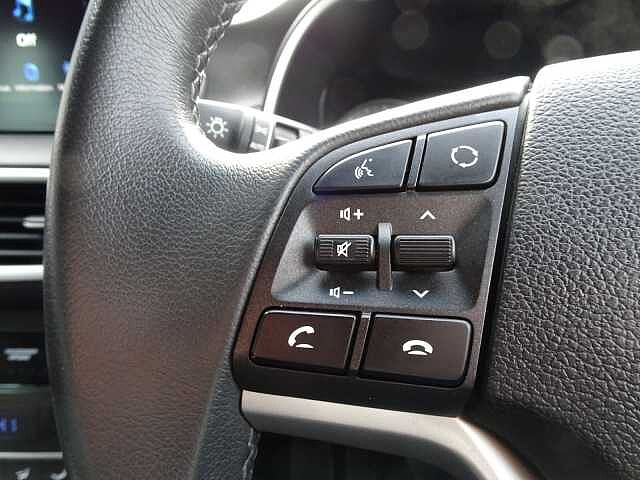 Hyundai TUCSON 1.6 CRDi 136 Premium 5dr 2WD DCT Stellar Blue