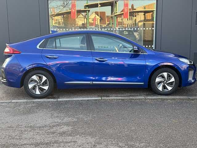 Hyundai Ioniq 1.6 GDi Hybrid Premium 5dr DCT