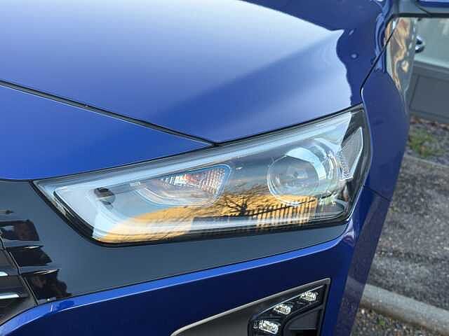 Hyundai Ioniq 1.6 GDi Hybrid Premium 5dr DCT