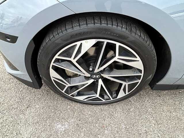 Hyundai Ioniq 6 239kW Ultimate 77kWh 4dr AWD Auto