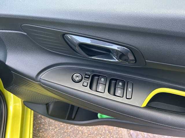 Hyundai I20 1.0T GDi Premium 5dr DCT Lucid Lime