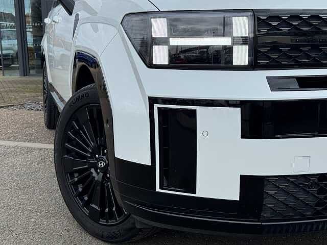 Hyundai SANTA FE 1.6 TGDi Hybrid Calligraphy 5dr Auto Creamy White