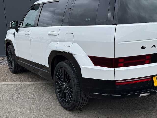 Hyundai SANTA FE 1.6 TGDi Hybrid Calligraphy 5dr Auto Creamy White