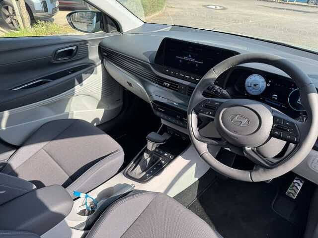Hyundai BAYON 1.0 TGDi Ultimate 5dr DCT Mngrv Grn Pearl