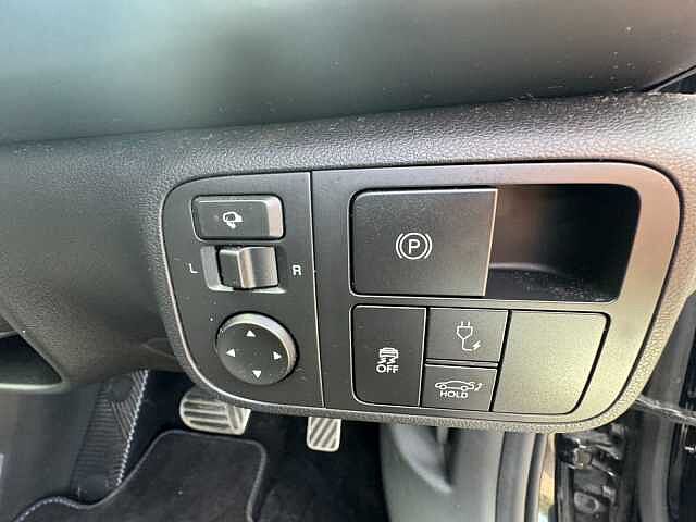 Hyundai Ioniq 6 168kW Premium 77kWh 4dr Auto