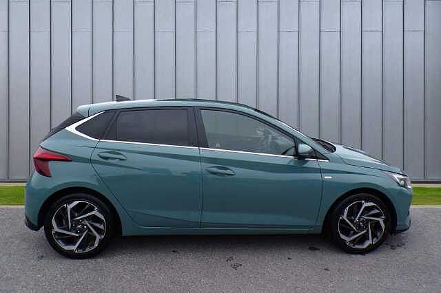 Hyundai I20 1.0 T-GDi MHEV Premium DCT Euro 6 (s/s) 5dr Green