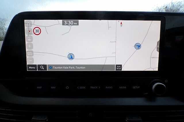 Hyundai BAYON 1.0 T-GDi Premium Euro 6 (s/s) 5dr Red