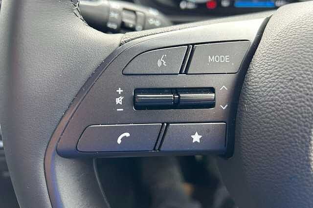 Hyundai BAYON 1.0 T-GDi Advance DCT Euro 6 (s/s) 5dr Green