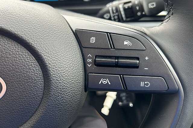 Hyundai BAYON 1.0 T-GDi Advance DCT Euro 6 (s/s) 5dr Green