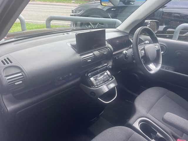 Hyundai INSTER Long Range 49kWh 02 Auto 5dr Black