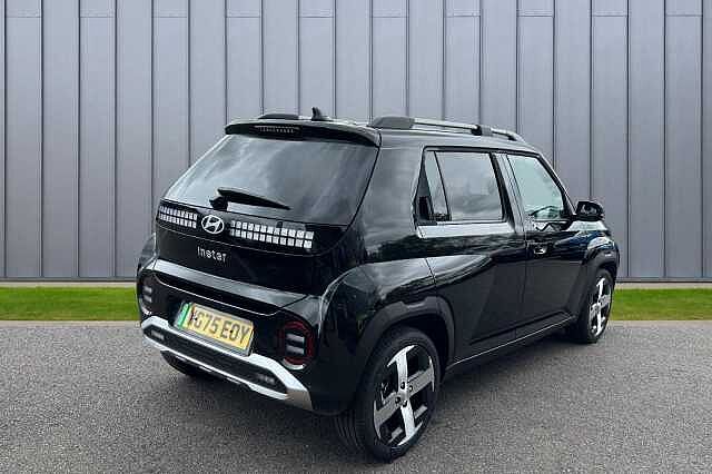Hyundai INSTER Long Range 49kWh 02 Auto 5dr Black