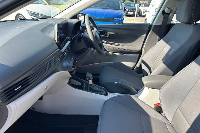 Hyundai BAYON 1.0 T-GDi Tech Line DCT Euro 6 (s/s) 5dr White