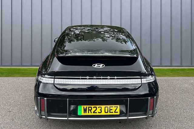 Hyundai IONIQ 6 77.4kWh Premium Auto 4dr