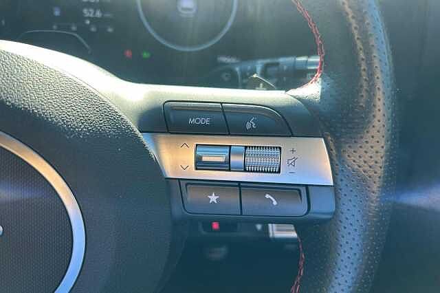 Hyundai KONA 1.6 h-GDi N Line DCT Euro 6 (s/s) 5dr Black