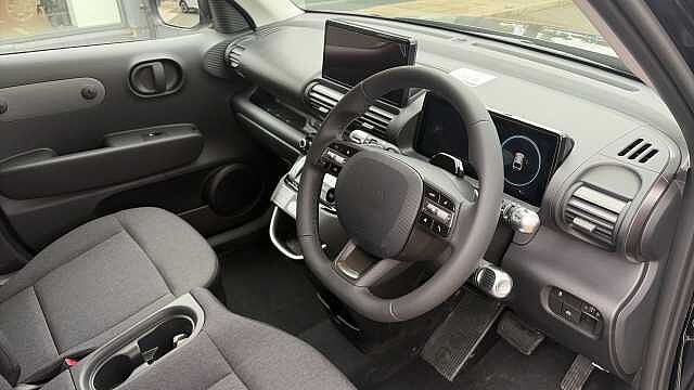 Hyundai INSTER 71kW 01 42kWh 5dr Auto Electric Hatchback