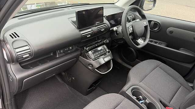 Hyundai INSTER 71kW 01 42kWh 5dr Auto Electric Hatchback