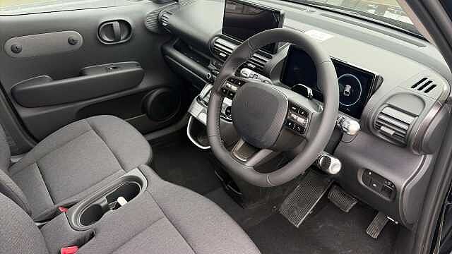 Hyundai INSTER 71kW 01 42kWh 5dr Auto Electric Hatchback
