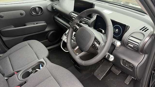 Hyundai INSTER 71kW 01 42kWh 5dr Auto Electric Hatchback