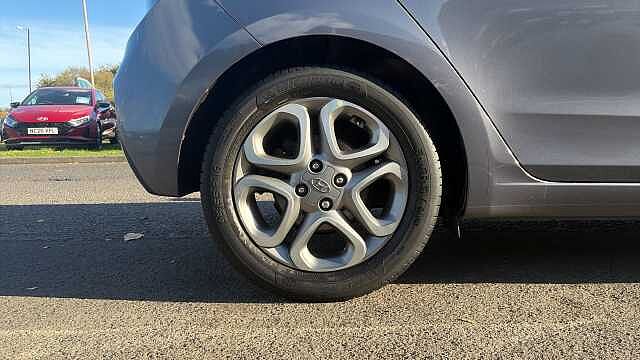 Hyundai i20 1.2 MPi Play 5dr Petrol Hatchback