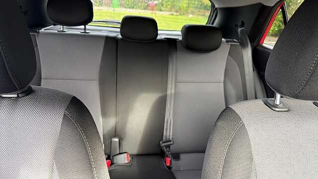 Hyundai i20 1.2 MPi Play 5dr Petrol Hatchback