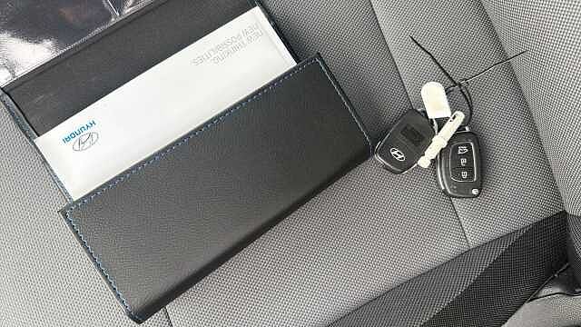 Hyundai i20 1.2 MPi Play 5dr Petrol Hatchback